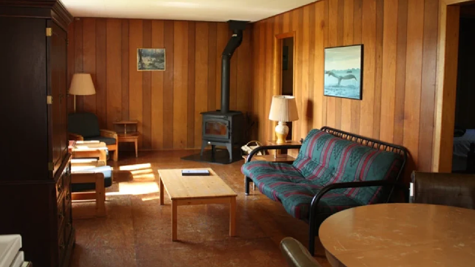 Cottage 15 living room